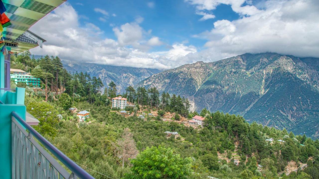 The Monk Hotel By Livingstone Kalpa Exterior foto
